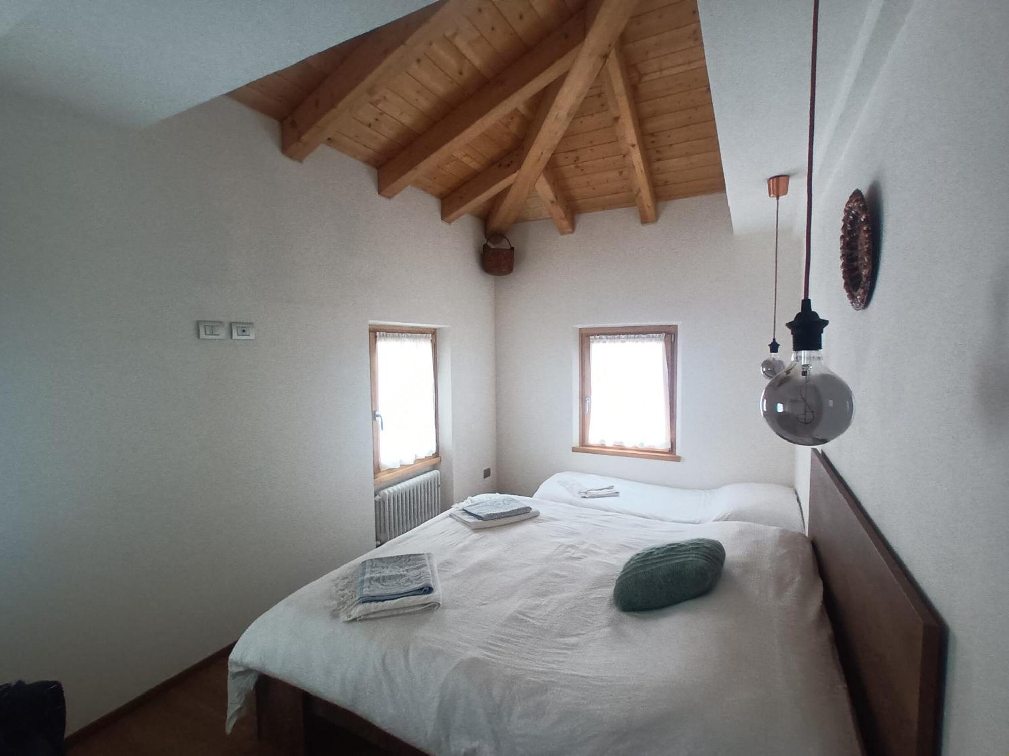 Ciasa De Le Nene - Dolomiti Guesthouse ปีแอเว ดี กาโดเร ภายนอก รูปภาพ